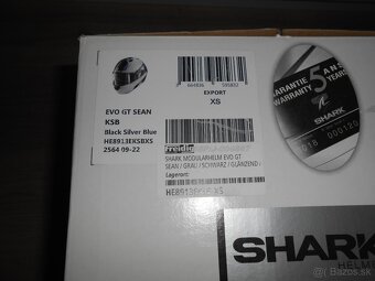 Predam krasnu novu moto prilbu znacky SHARK EVO GT SEAN - 17