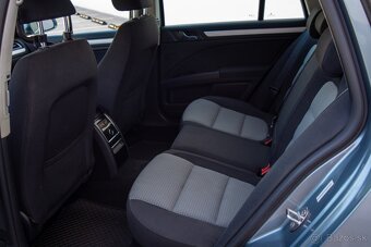 Škoda Superb Combi 1.6tdi - 17