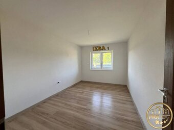 BUNGALOVY S FOTOVOLTIKOU A TEPEL.ČERPADLOM v obci Podlužany - 17