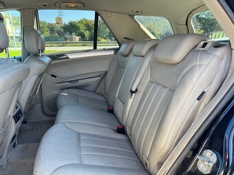 Mercedes ML 320cdi - 17