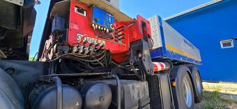 MAN 33.464 s rukou - 17