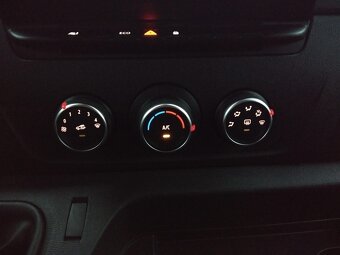 2021_RENAULT MASTER_2x KLIMATIZÁCIA_10.999€ netto_ZÁRUKA_ - 17