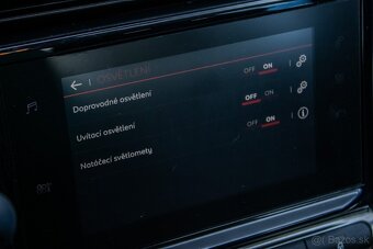Citroën C3 Aircross PureTech 110 S&S E6.2 Shine - 17