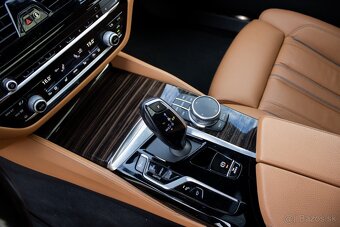 BMW Rad 5 Touring 540i MHEV xDrive M Sport - 17