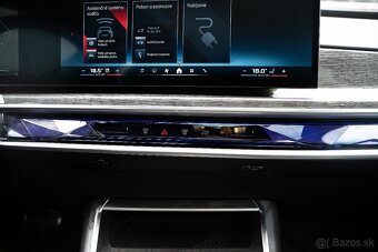 BMW M760e xDrive A/T Na prenájom - 17