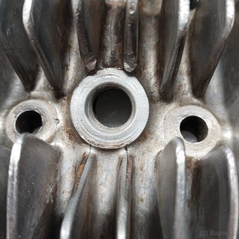 MANET 90 HLAVA ORIGINÁL S DEKOMPRESOREM - 17