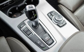 BMW X3 xDrive28i 180kW automat - 17