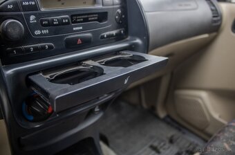 Nissan Terrano II 2.7 tdi Sport - 17