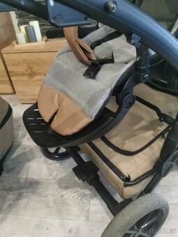 Kočiar Junama Space trojkombinácia + isofix základňa - 17