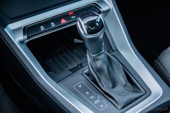 Audi Q3 35 1.5 TFSI mHEV Advanced S tronic - 17