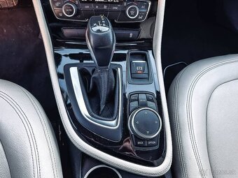 BMW Rad 2 Active Tourer 2 218d Luxury Line A/T - 17