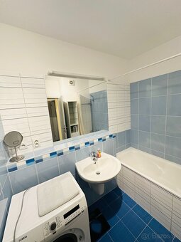Prenájom 2 izbový byt 70 m2, Zadunajská cesta, Petržalka, BA - 17