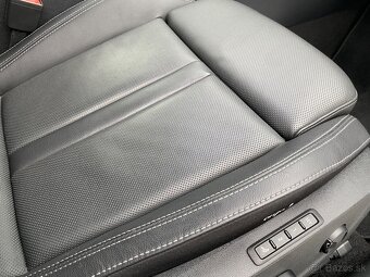 Škoda Octavia IV 2.0 TDi 110kw ,69ooo km Full výbava - 17