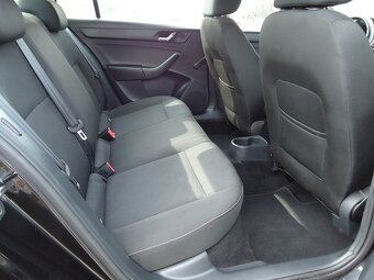 Škoda Rapid 1.6 TDI Elegance - 17