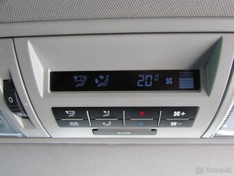 Volkswagen Caravelle 2.0TDi, 110kw, SR, 1. majiteľ, 9-miestn - 17