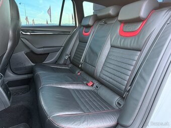 Škoda Octavia Combi 2.0 TDI DPF RS DSG - 17