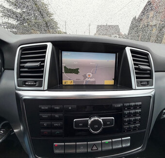 Mercedes-Benz ML Mecedes-Benz 350 - 17