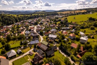 Rodinný dom vhodný aj ako víkendové sídlo - 17