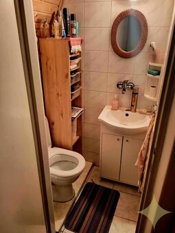 Predaj - výmena 2-oj generačný rodinný dom s veľkým pozemkom - 17