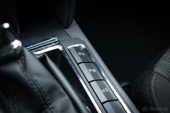 Škoda Superb Combi 2.0 TDI DSG 4x4 125kw /AJ NA SPLÁTKY/ - 17