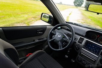 Nissan X-Trail 2.2 dCi Columbia Comfort - 17