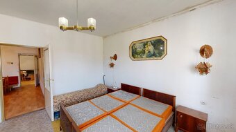 Na predaj rodinný dom s veľkým pozemkom 1722 m² – Močenok - 17