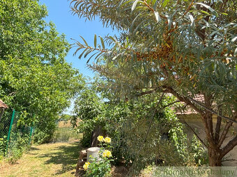 Vidiecky domček so záhradou, vhodný aj na chalupu v obci Z - 17