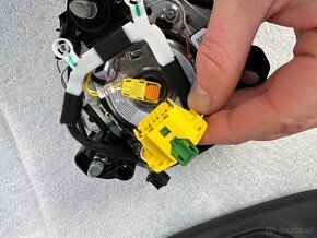 Volant VW T roc golf 7 8 passat b8 tiguan arteon touareg R - 17