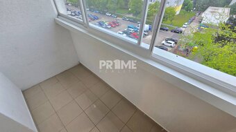 Slnečný 4i byt, nepriechodné izby, loggia, Hrobákova ul., Pe - 17