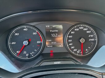 ZNÍŽENA CENA - SEAT Arona 1.6TDi, 70kw, r.v.8/2020 - 17