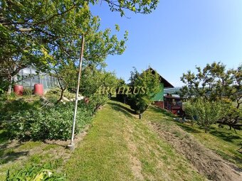 MUROVANÁ ZÁHRAD.CHATA, POZEMOK 492m2, ZO KUNOV II, SENICA - 17