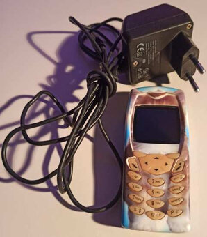 Retro mobily rôznych značiek - 17