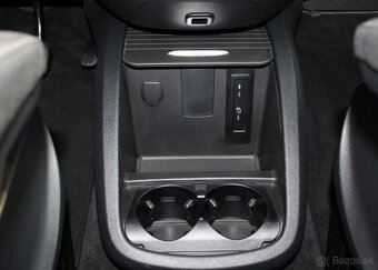 Mercedes-Benz Třídy V 220d XL ILS / ACC / 6 Míst nafta - 17