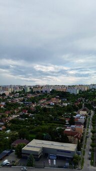 Rodinný dom s dušou – bývanie alebo podnikanie len pár minút - 17