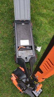 KuKirin G3 Pro 2025 - ZARUKA - 0 Kilometrov - 17