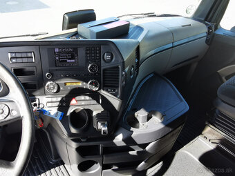 Prodám tahač návěsů MERCEDES-BENZ ACTROS 1845 E6 low deck - 17