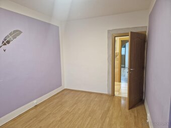 Hľadáte byt pre väčšiu rodinku, ponúkam 4 izbový byt - 17