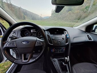 Ford Focus Combi 1.0 EcoBoost Rival X - rodinné auto - 17