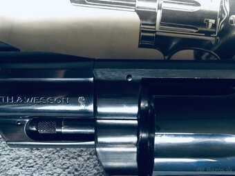Smith&Wesson mod. 19 2,5” 357 Mag - 17