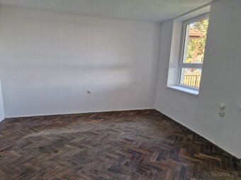 Dom - bývalá obecná škola na myjavských kopaniciach - 17