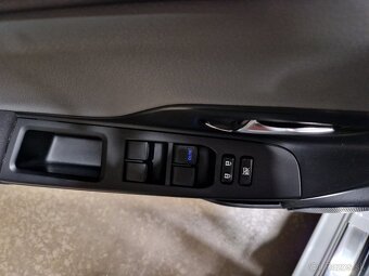Toyota Yaris 1.5 54kW Hybrid Style Selection VVT-iE Automat - 17