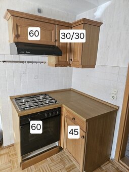 Masívna kuchynská linka z Nemecka so spotrebičmi - 17