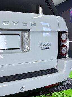 LAND ROVER RANGE ROVER 4.4L SDV8 VOGUE - 17