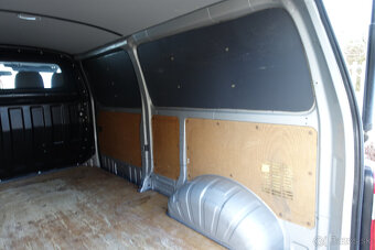 4x4: Toyota Hiace 2.5 I D-4D Kasten Long  4WD, 3m. - 17