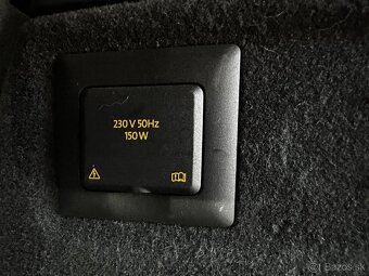 Predám Volkswagen Touareg 3,0 TDI V6 A/T - 17