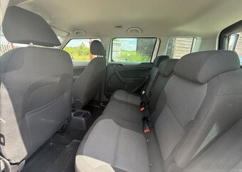 Škoda Yeti 2,0 TDI TAŽNÉ,ROZVODY,SERVISKA nafta manuál 81 kw - 17