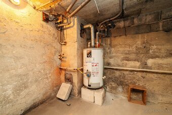 4-izbový rodinný dom s veľkým pozemkom a garážou – Borský Mi - 17