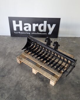 Podkopové lyžice, svahovacie lyžice, preosievacie lyžice - 17