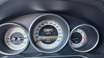 Mercedes-Benz E trieda Kombi 250 CDI BlueTEC Elegance 4matic - 17