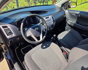 Hyundai i20 1.25 16V 57KW/77koní R.V.03/2012 - 17